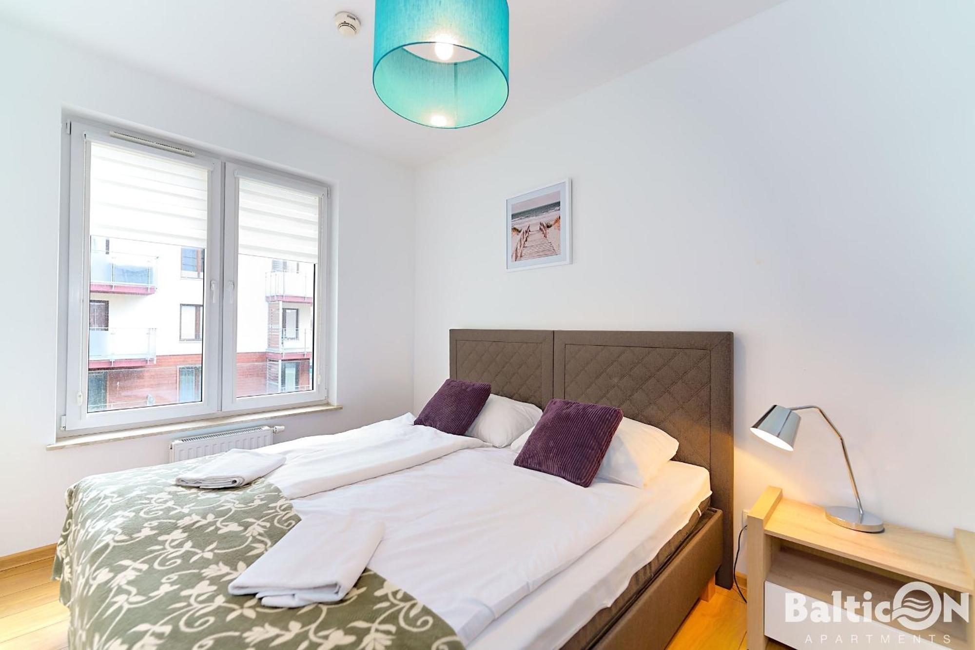Apartamenty Balticon Polanki - Sauna, Fitness Inclusive - Basen Latem, Pool Im Sommer Kołobrzeg Rom bilde