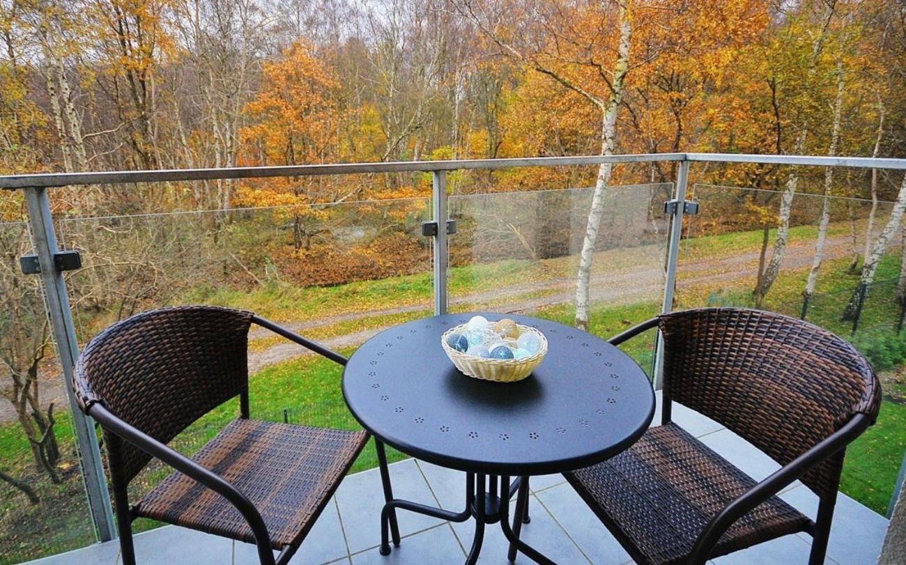 Apartamenty Balticon Polanki - Sauna, Fitness Inclusive - Basen Latem, Pool Im Sommer Kołobrzeg Rom bilde